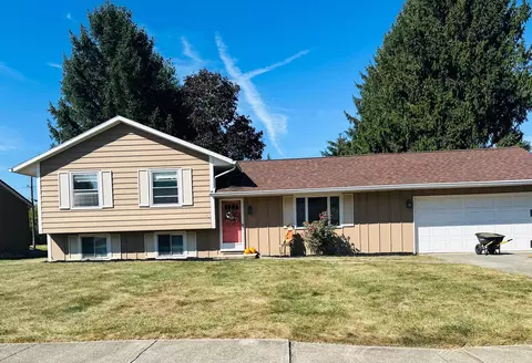 1535 Rosedale Ave, Bucyrus, OH 44820