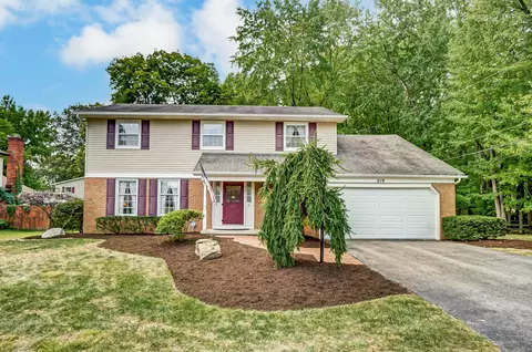 219 Northigh Dr, Worthington, OH 43085