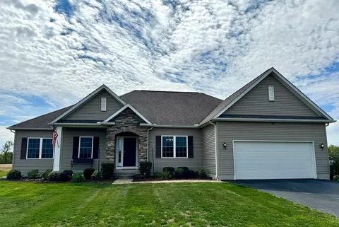 3845 Pinewood Ave, Springfield, OH 45502