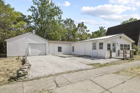 486 Scranton Ave, Marion, OH 43302 photo 3