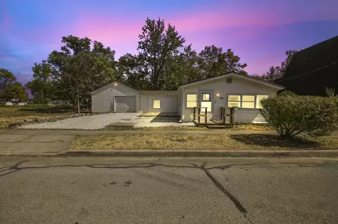 486 Scranton Ave, Marion, OH 43302