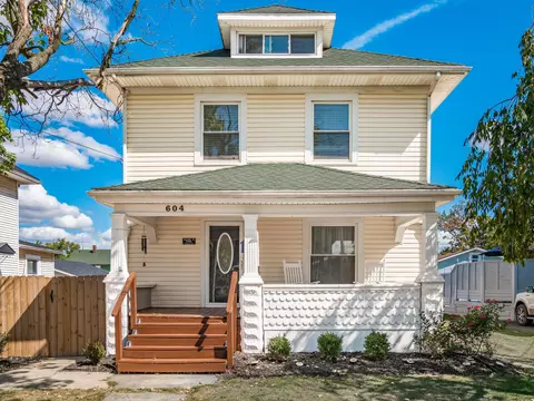 Exterior - 604 Windsor St, Marion, OH 43302 photo 2 of 11
