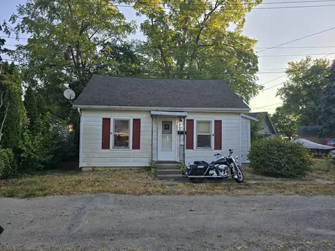 72 E 5th St, London, OH 43140
