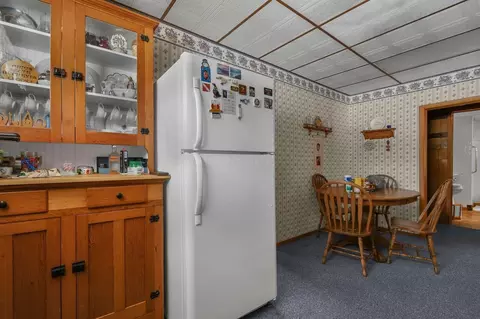 Dining - 704 Park St, Prospect, OH 43342 photo 1 of 1