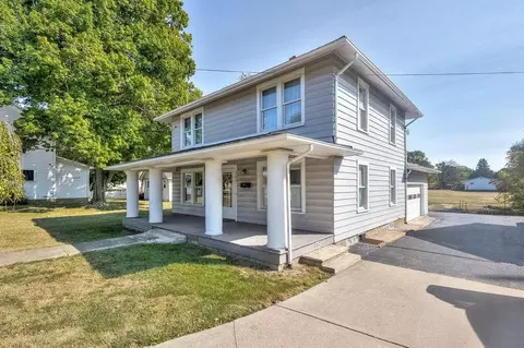 702 Coshocton Ave, Mount Vernon, OH 43050