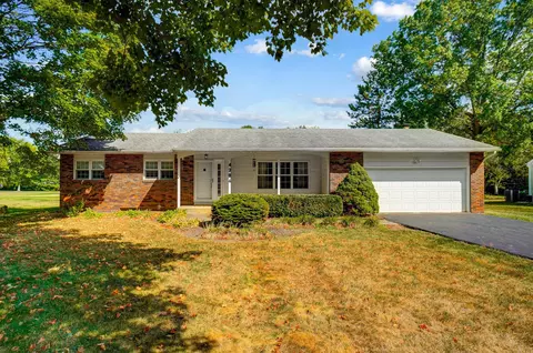 4284 Schirtzinger Rd, Hilliard, OH 43026