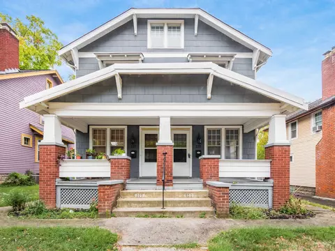 225-227 E Como Ave, Columbus, OH 43202 photo 3