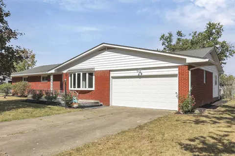 5366 Stoltz Ave, Groveport, OH 43125