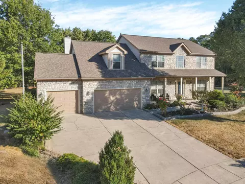 813 Gummer Ct, Reynoldsburg, OH 43068