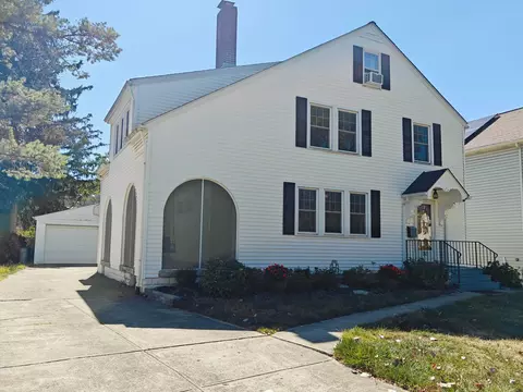 315 E Dunedin Rd, Columbus, OH 43214