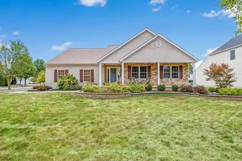 6323 Carriann Ct, Hilliard, OH 43026