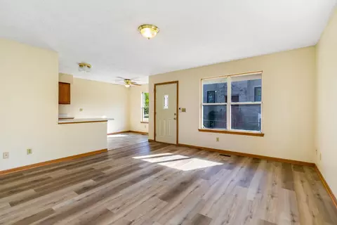 203 Senate St, Marion, OH 43302 photo 7