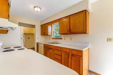 203 Senate St, Marion, OH 43302 photo 14