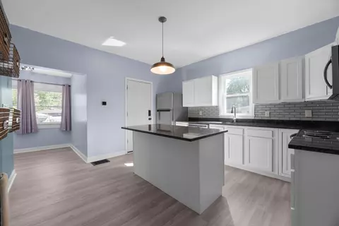1320 E Weber Rd, Columbus, OH 43211 photo 9