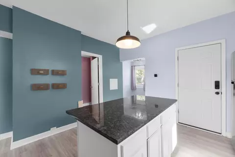 1320 E Weber Rd, Columbus, OH 43211 photo 15