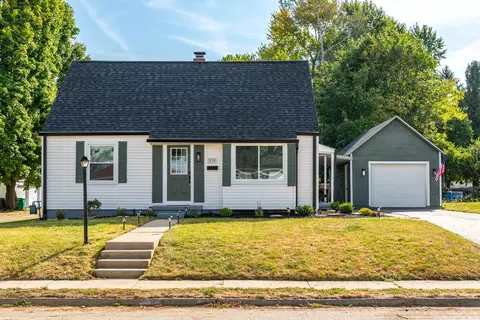835 S Walnut St, Urbana, OH 43078