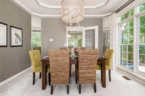 Dining - 5596 Caplestone Ln, Dublin, OH 43017 photo 2 of 6