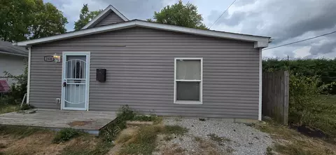 1836 Arcadia Ave, Obetz, OH 43207