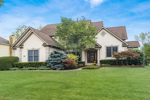 13658 Violet Meadows Blvd, Pickerington, OH 43147