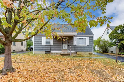 2894 E Moreland Dr, Columbus, OH 43209