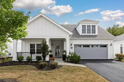 6789 Summersweet Dr, New Albany, OH 43054