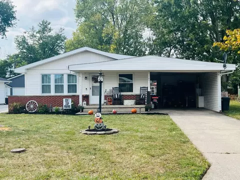 165 Eastview Rd, Washington Court House, OH 43160