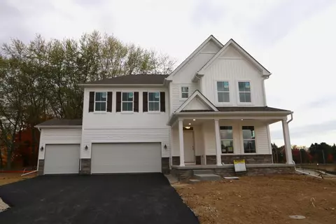 202 Isleta Dr, Pataskala, OH 43062