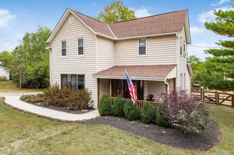 Exterior - 11190 Borror Rd, Orient, OH 43146 photo 2 of 9