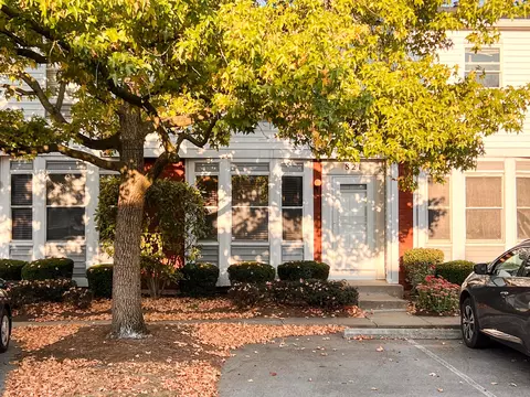 821 Annagladys Dr #R3, Columbus, OH 43085