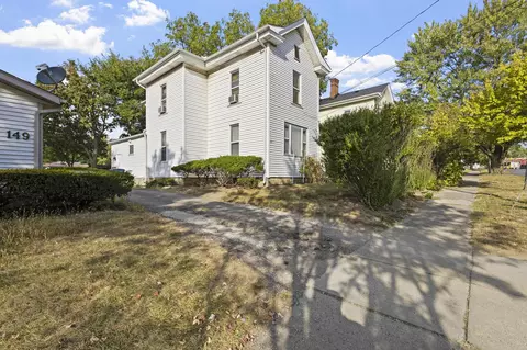 151 E Central Ave, Delaware, OH 43015 photo 3
