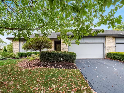 9202 Leith Dr, Dublin, OH 43017