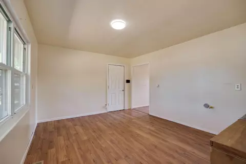Living - 2045 Sturgeon Street St, Springfield, OH 45506 photo 2 of 2