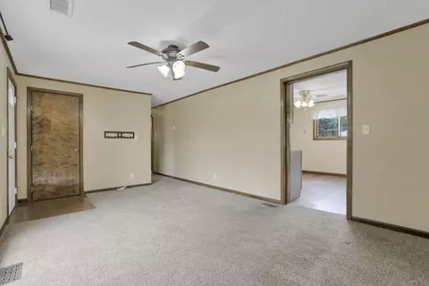 6479 State Route 56, Circleville, OH 43113 photo 6
