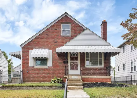 936 Oxley Rd, Columbus, OH 43212