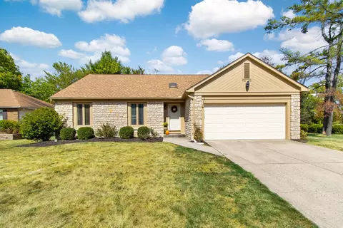 Exterior - 5306 Roscommon Rd, Dublin, OH 43017 photo 1 of 4