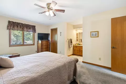 Bedroom - 5306 Roscommon Rd, Dublin, OH 43017 photo 3 of 3