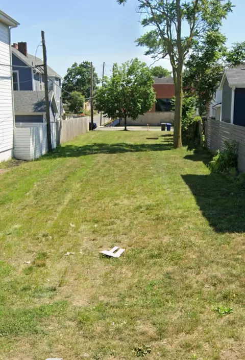 276 E 4th Ave, Columbus, OH 43201 photo 2