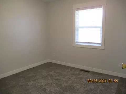 Bedroom - 407 Evans Rd, Marion, OH 43302 photo 1 of 2