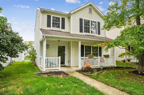 1776 Village Ridge Ln #34, Columbus, OH 43219