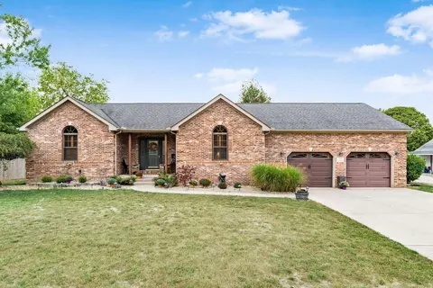 281 New St, Mount Sterling, OH 43143