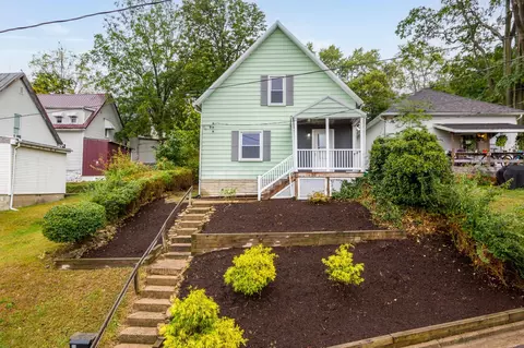 20 Cottage St, Mount Vernon, OH 43050