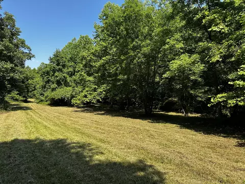 1079 Hull Road Apt Rd #(TRACT 11 WOODS WAYNE FOREST, Patriot, OH 45658