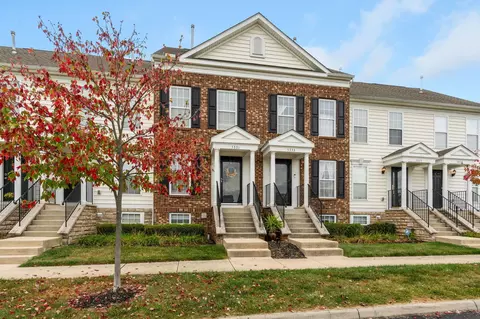 5331 Staircase Falls Dr #80, Dublin, OH 43016