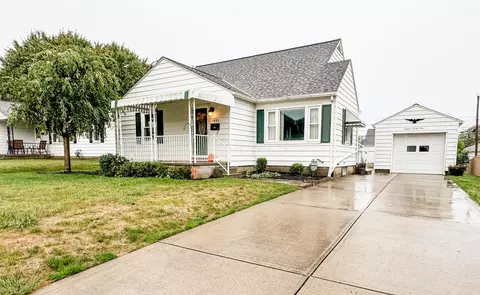 1823 Glenmar Dr, Lancaster, OH 43130