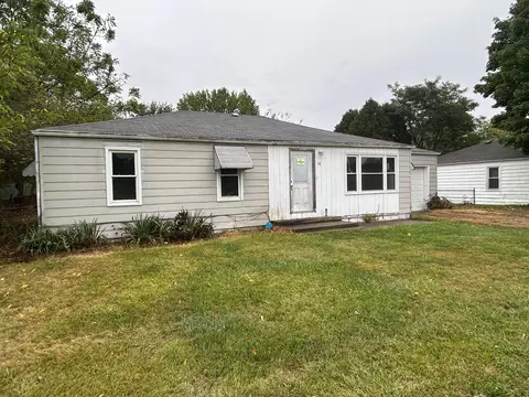 10 Yoakum Dr, Mount Vernon, OH 43050