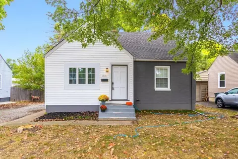 1716 E Dunedin Rd, Columbus, OH 43224