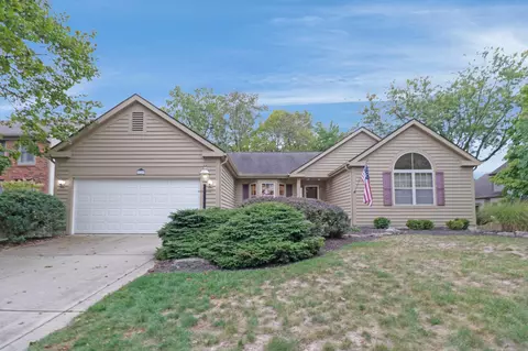 4649 Mossrock Dr, Hilliard, OH 43026