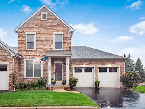 3688 Echo Pl, Powell, OH 43065