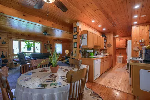 21582 Winstead Rd, Circleville, OH 43113 photo 15