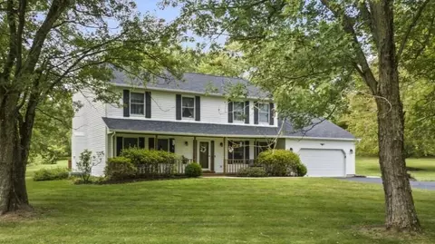 1550 Swans Rd NE, Newark, OH 43055